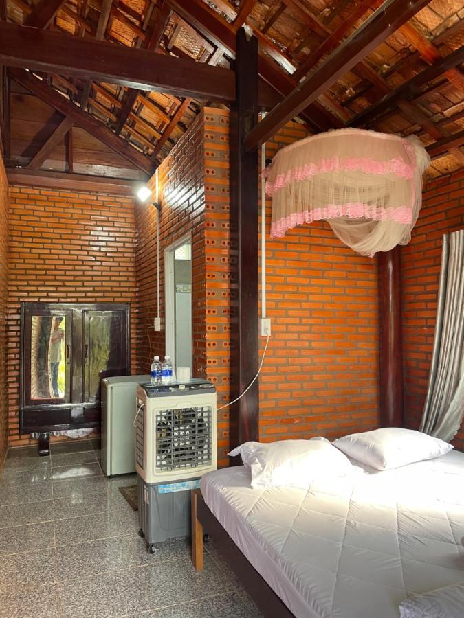 Du Nam Rever Side Cat Tien Exterior foto